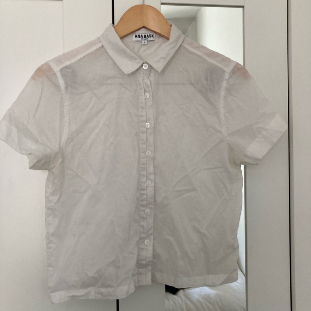 Cropped white blouse